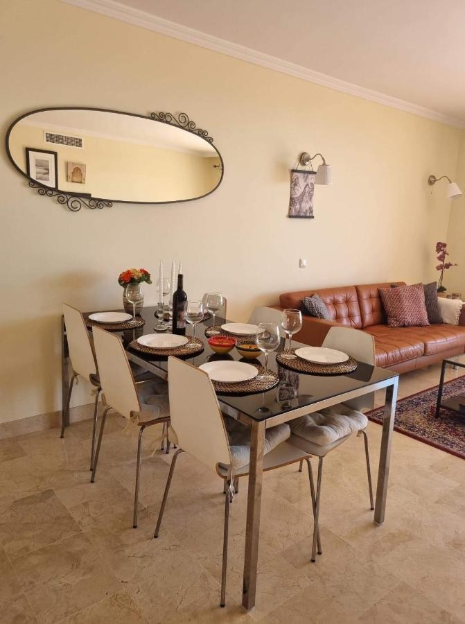 Elegant Apartment With Fantastic Views At The Top Of Calahonda Sitio de Calahonda Екстериор снимка